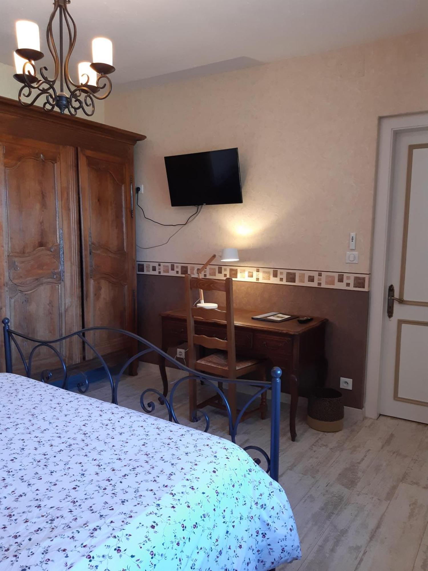 Au Bon Vivant Dampierre-sur-Salon Номер фото